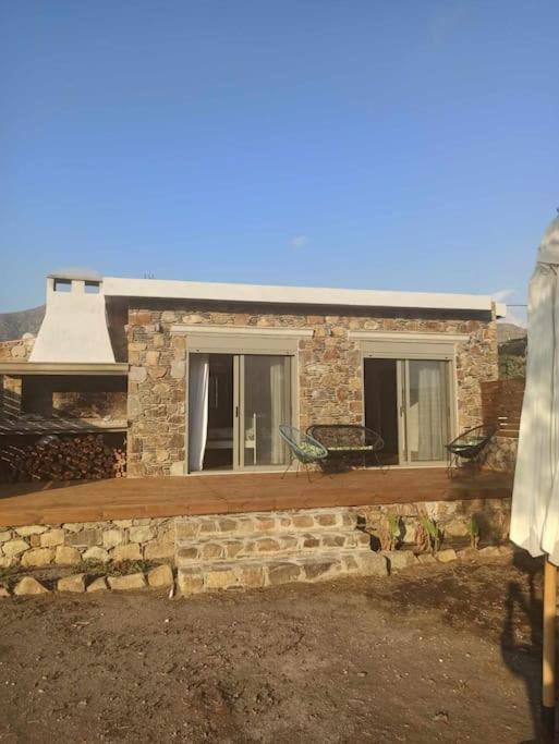 Mekia'S Beach House Livadia  외부 사진