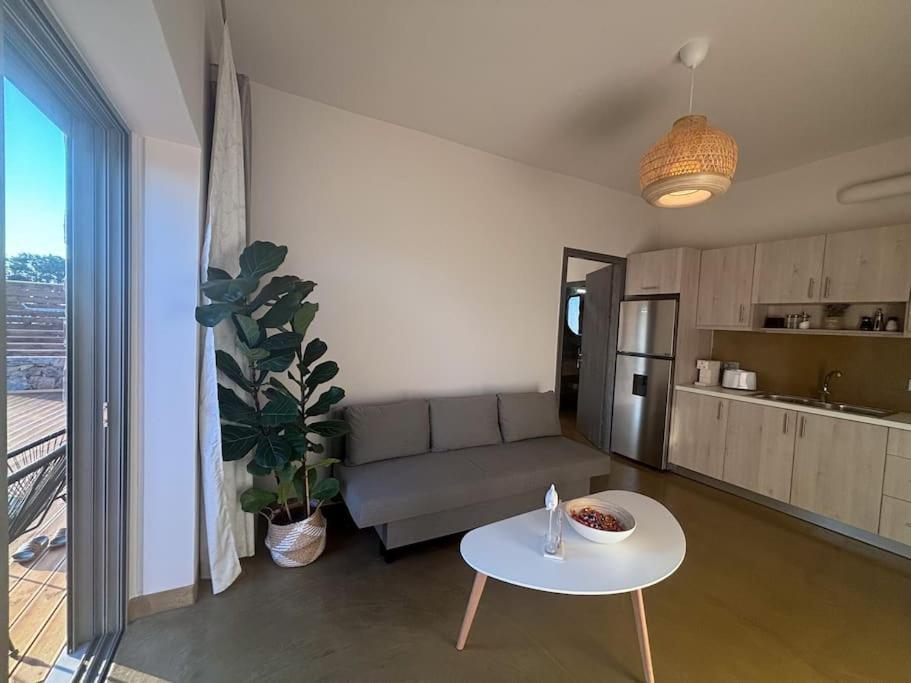 Mekia'S Beach House Livadia  외부 사진