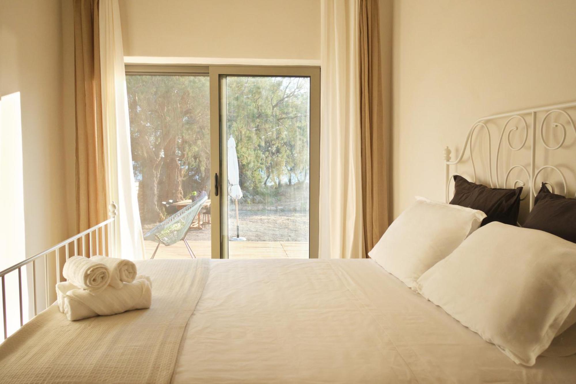 Mekia'S Beach House Livadia  외부 사진